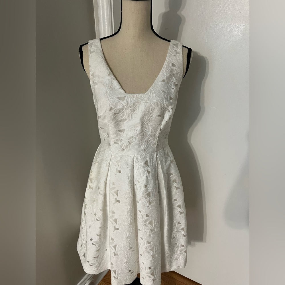 Trina Turk white flower lace mini dress